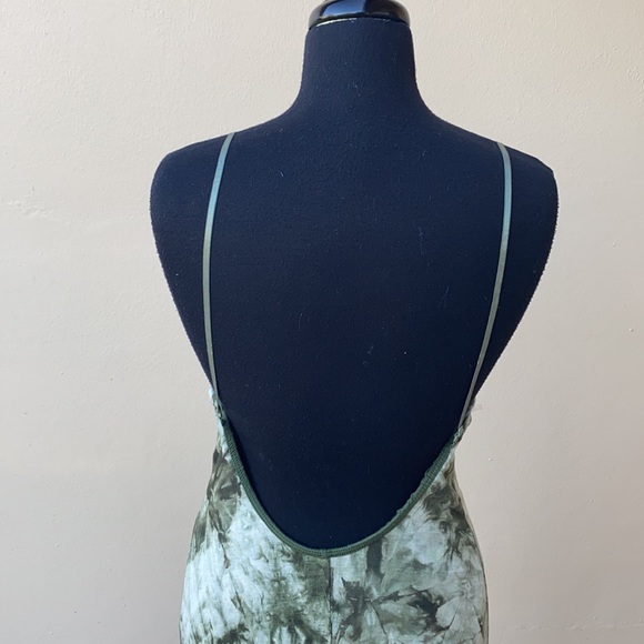 Meek Maxi Dress - Picture 5 of 7